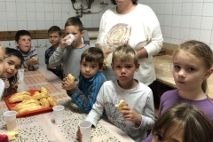 image-0-02-04-0180d0560633f7544b1e7d920e1700289ac2e24ca3dd77ddb57750a87d339d5c-V